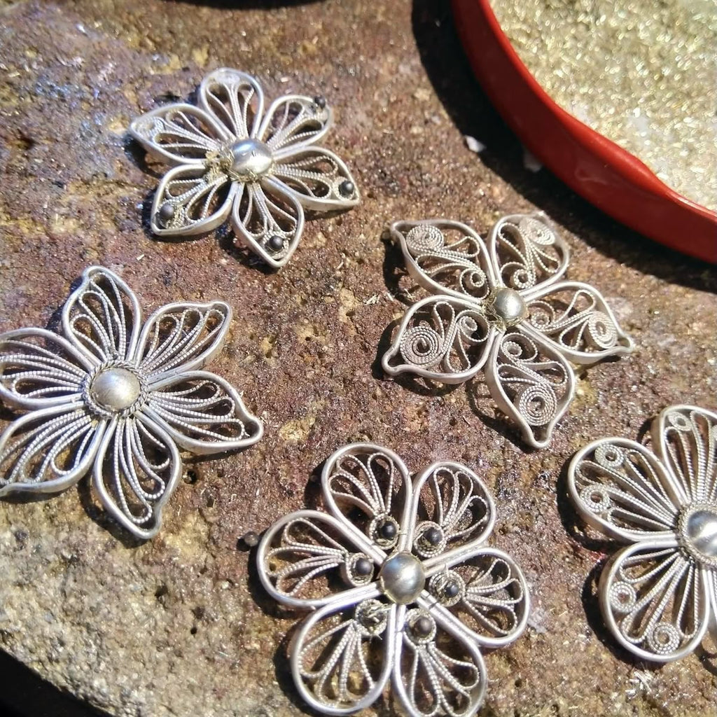 Filigree Art| तार कसी