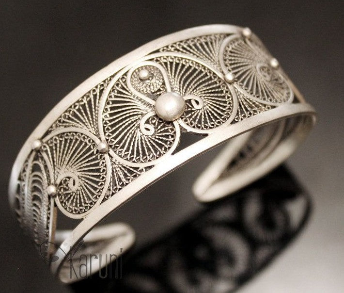 Filigree Art| तार कसी